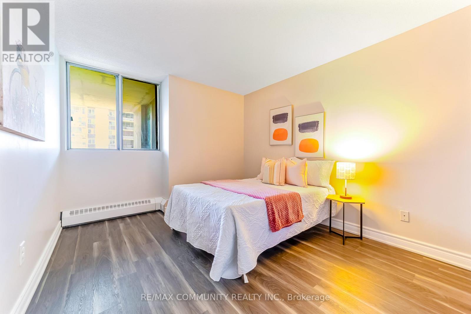 #511 3380 EGLINTON AVENUE E - 23