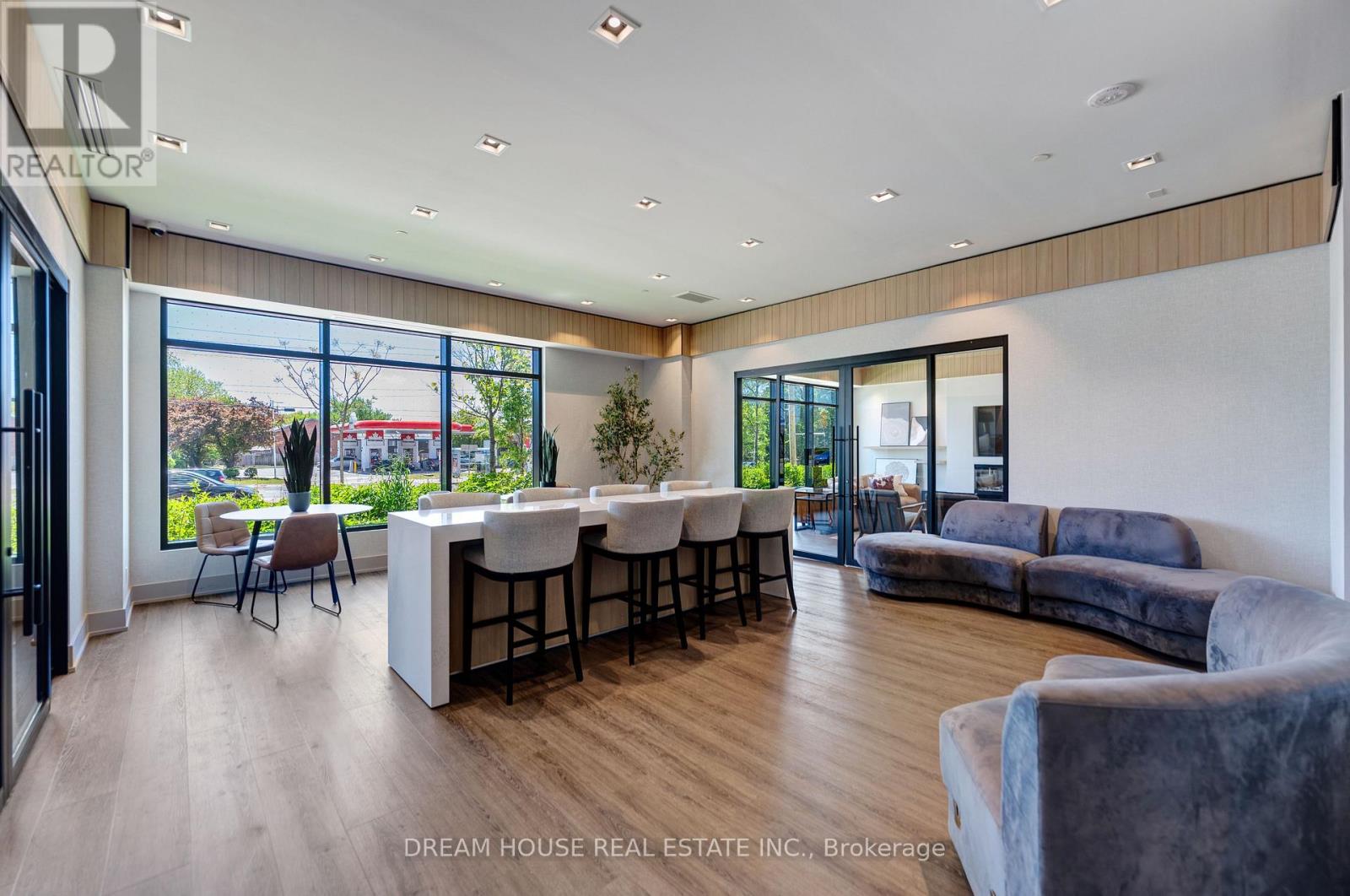 #1011 1350 ELLESMERE ROAD - 25