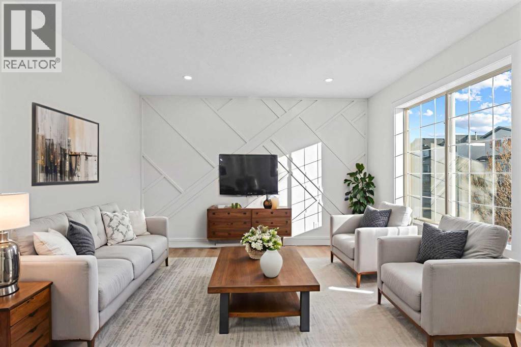 52 Martin Crossing Rise NE - 1
