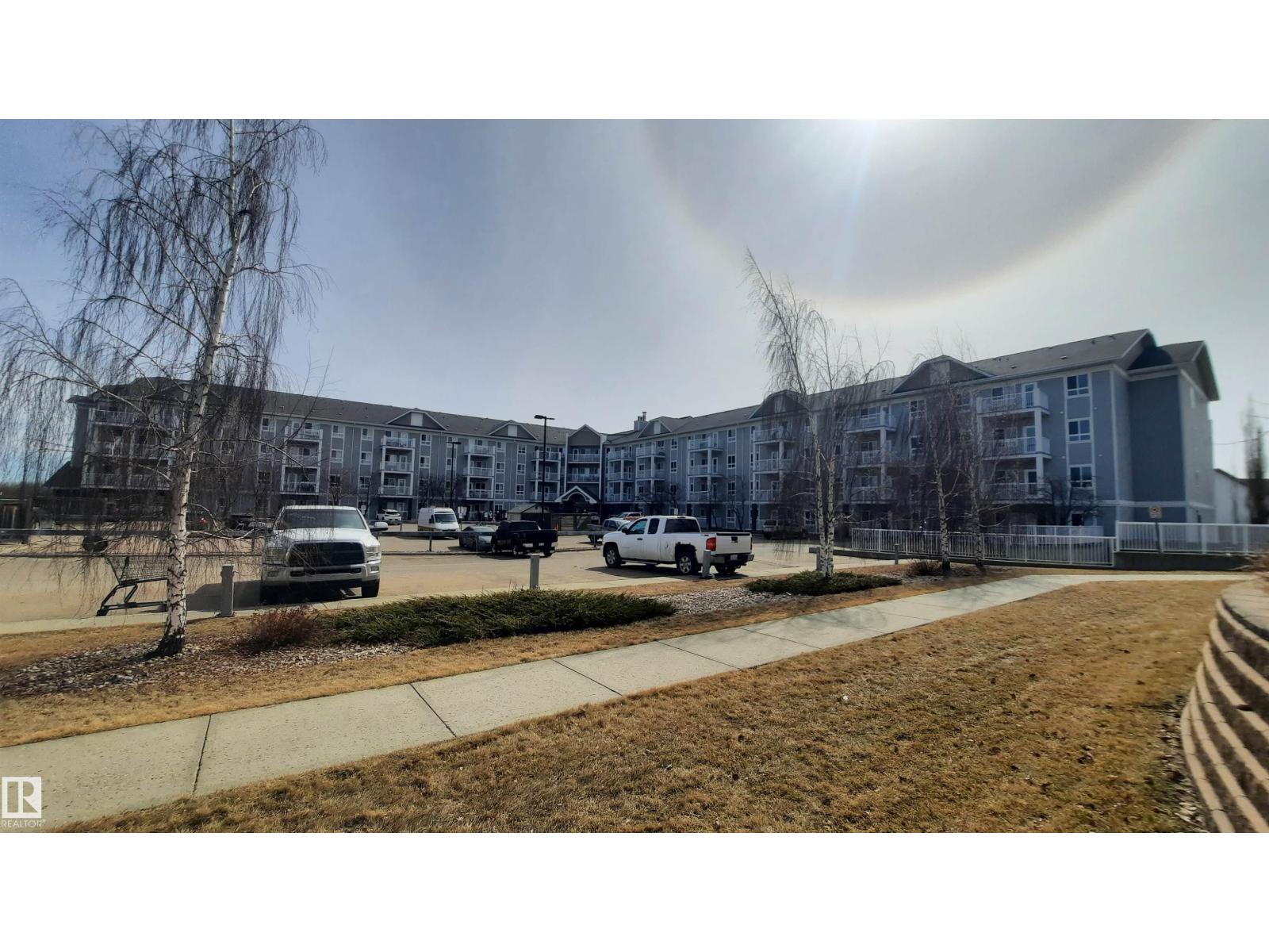 #423 5340 199 ST NW - 16