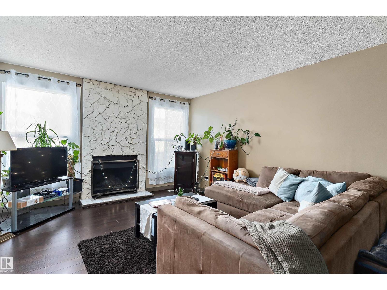 1128 KNOTTWOOD RD E NW - 4