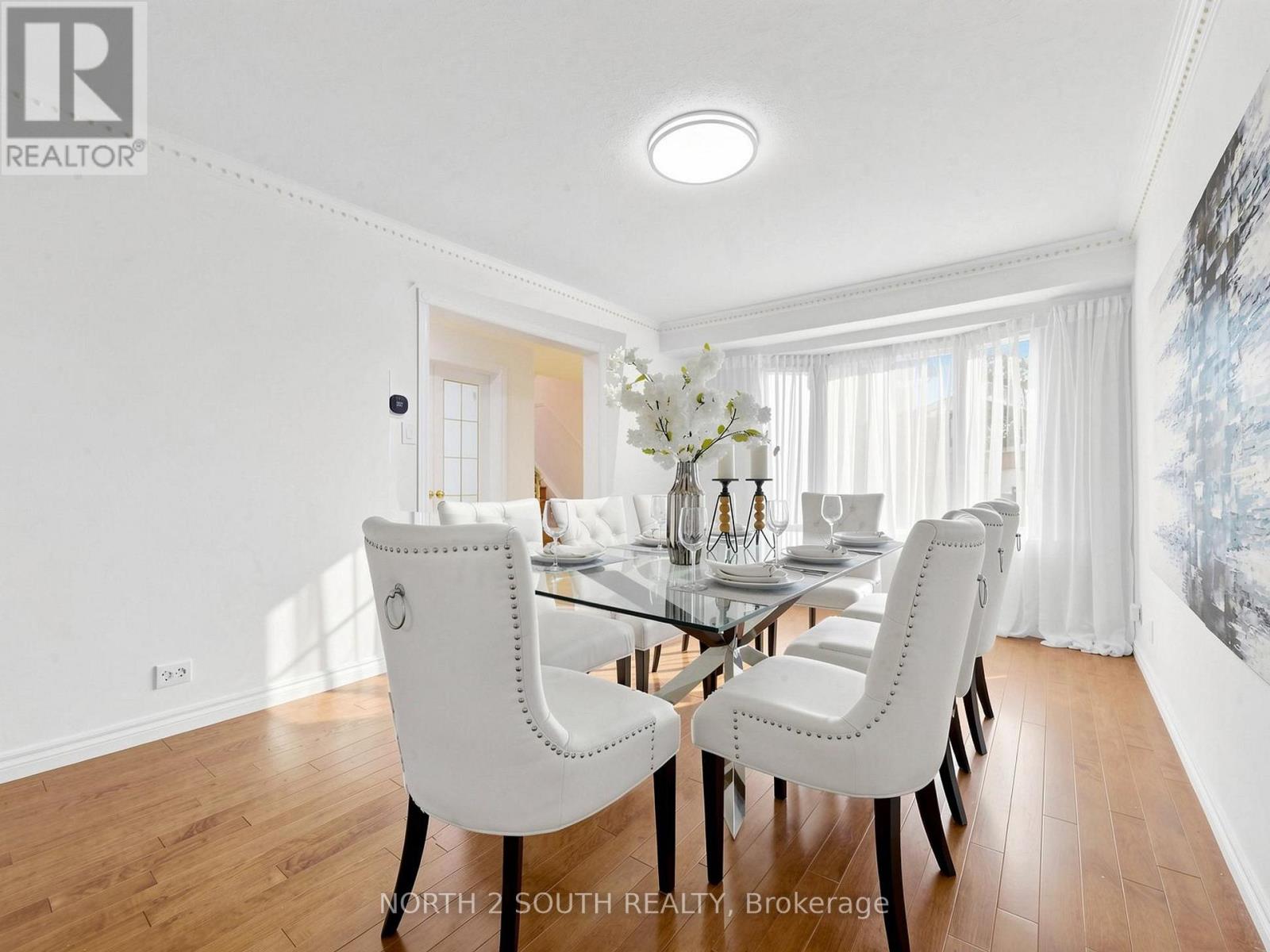 19 ROOSEVELT DRIVE - 15