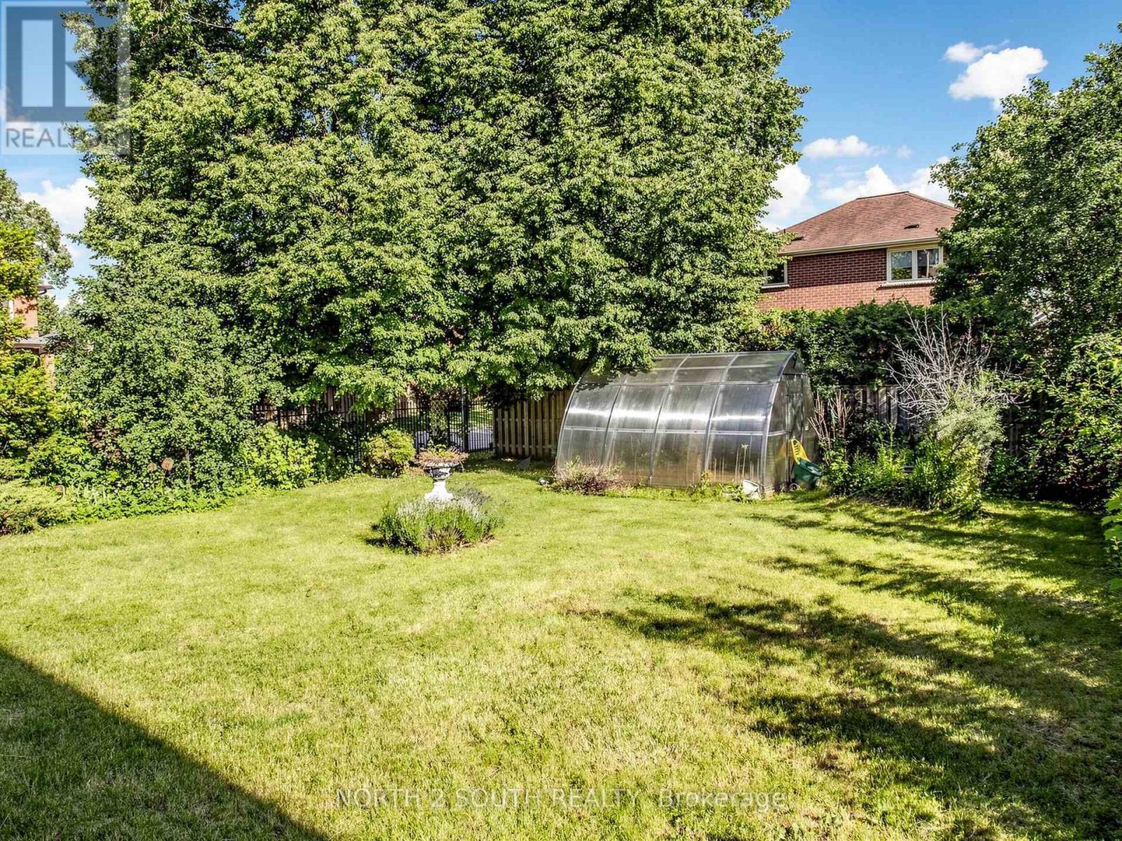 19 ROOSEVELT DRIVE - 45