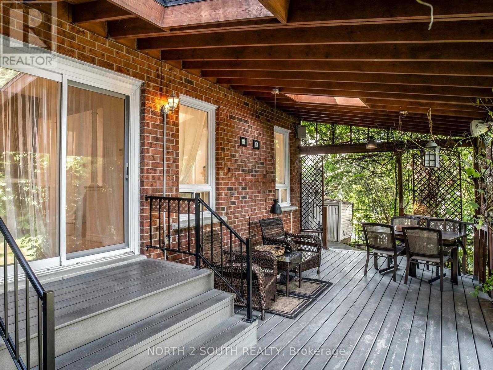 19 ROOSEVELT DRIVE - 47