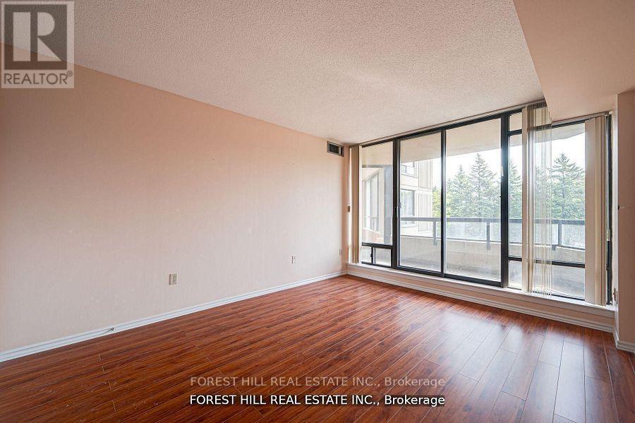 #308 7440 BATHURST STREET - 15