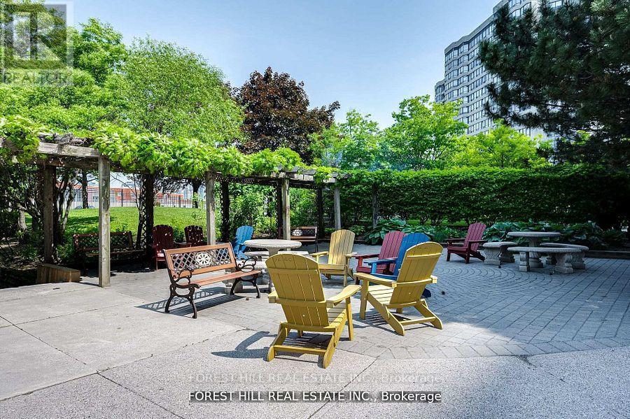 #308 7440 BATHURST STREET - 26