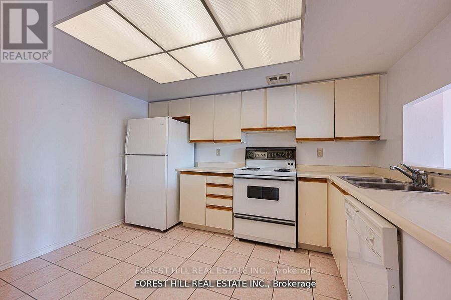#308 7440 BATHURST STREET - 4