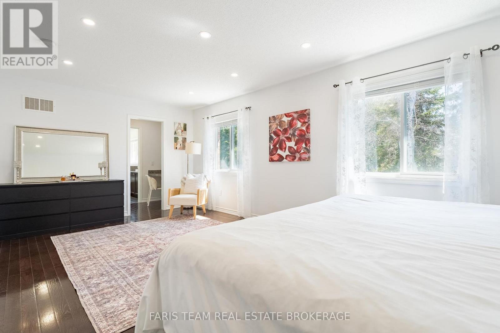 787 FREEMONT COURT - 23
