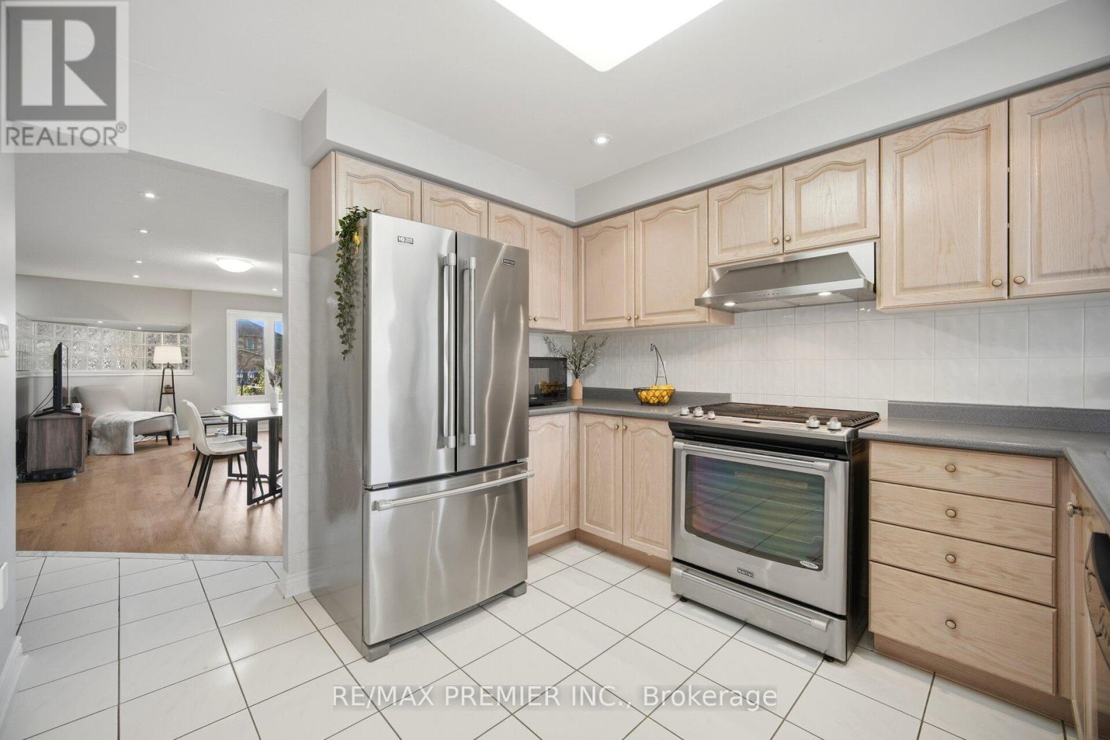 104 CRESSWELL AVENUE - 10