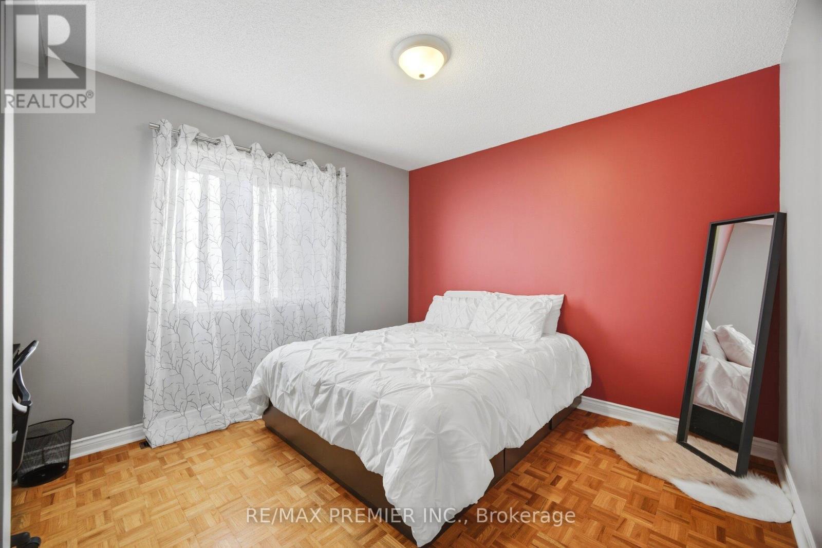 104 CRESSWELL AVENUE - 16