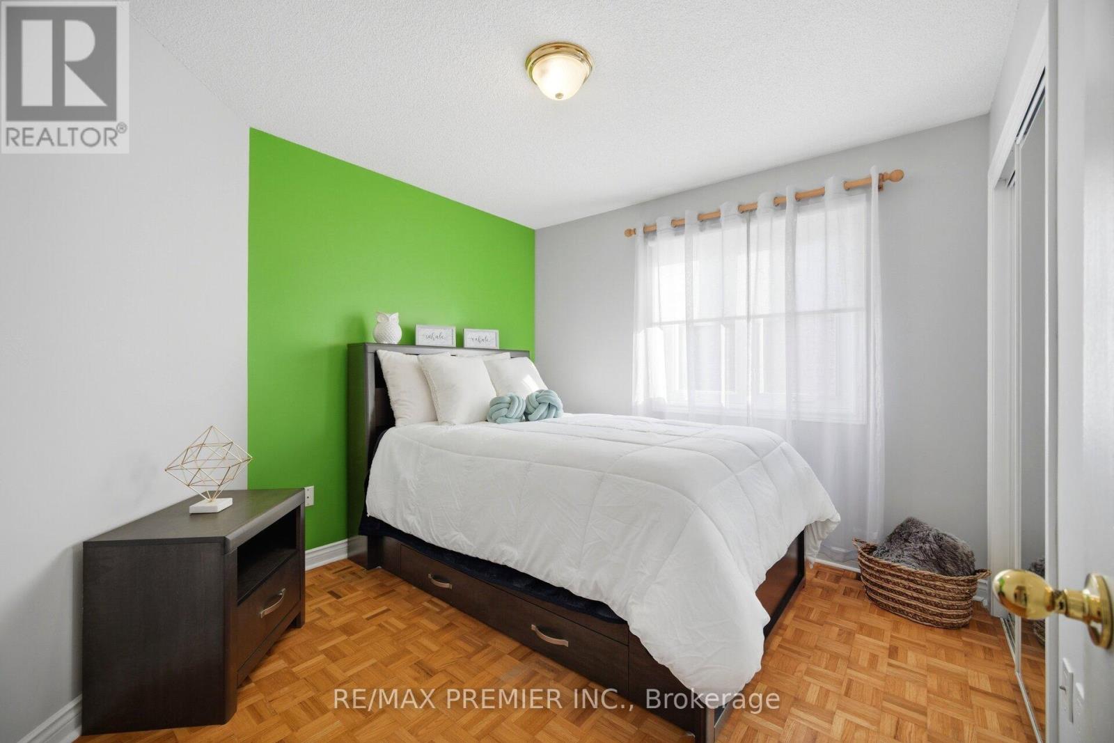 104 CRESSWELL AVENUE - 17