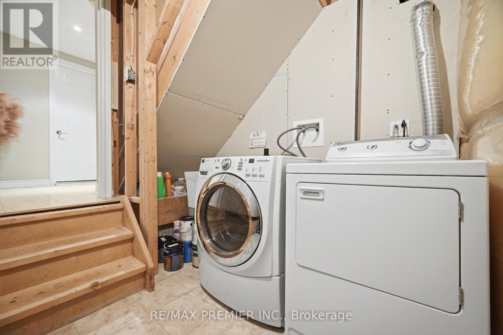 104 CRESSWELL AVENUE - 21