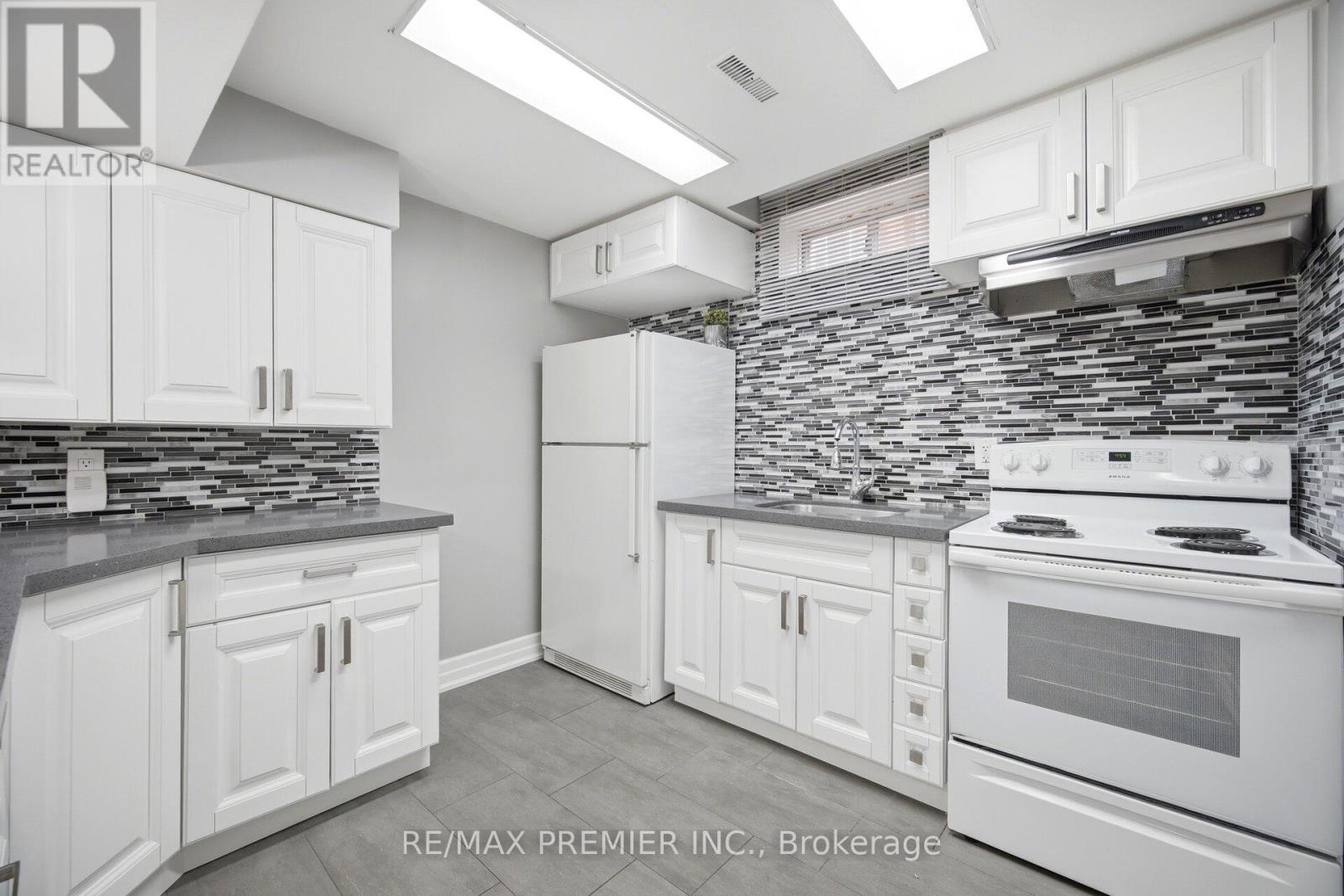 104 CRESSWELL AVENUE - 27