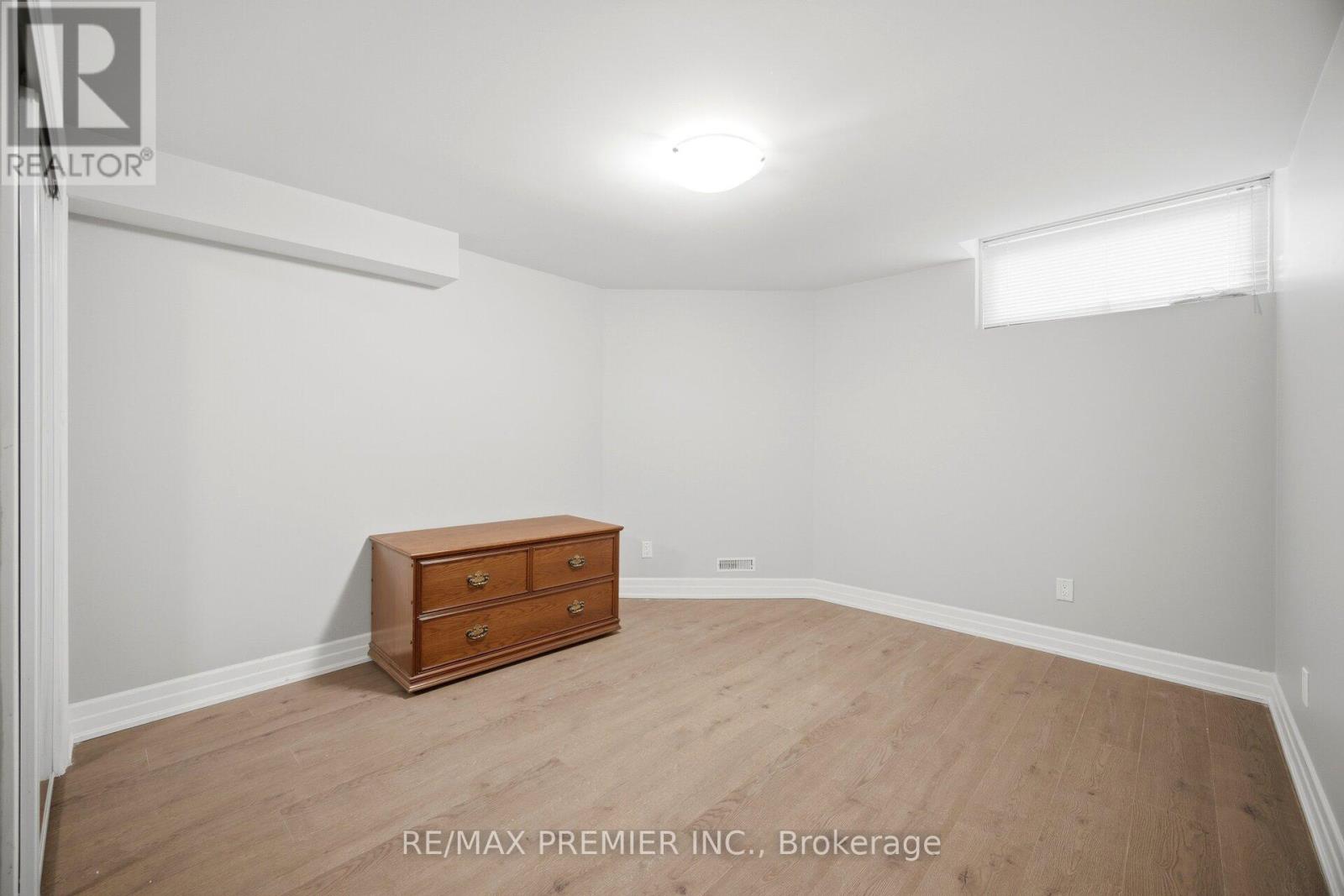 104 CRESSWELL AVENUE - 29