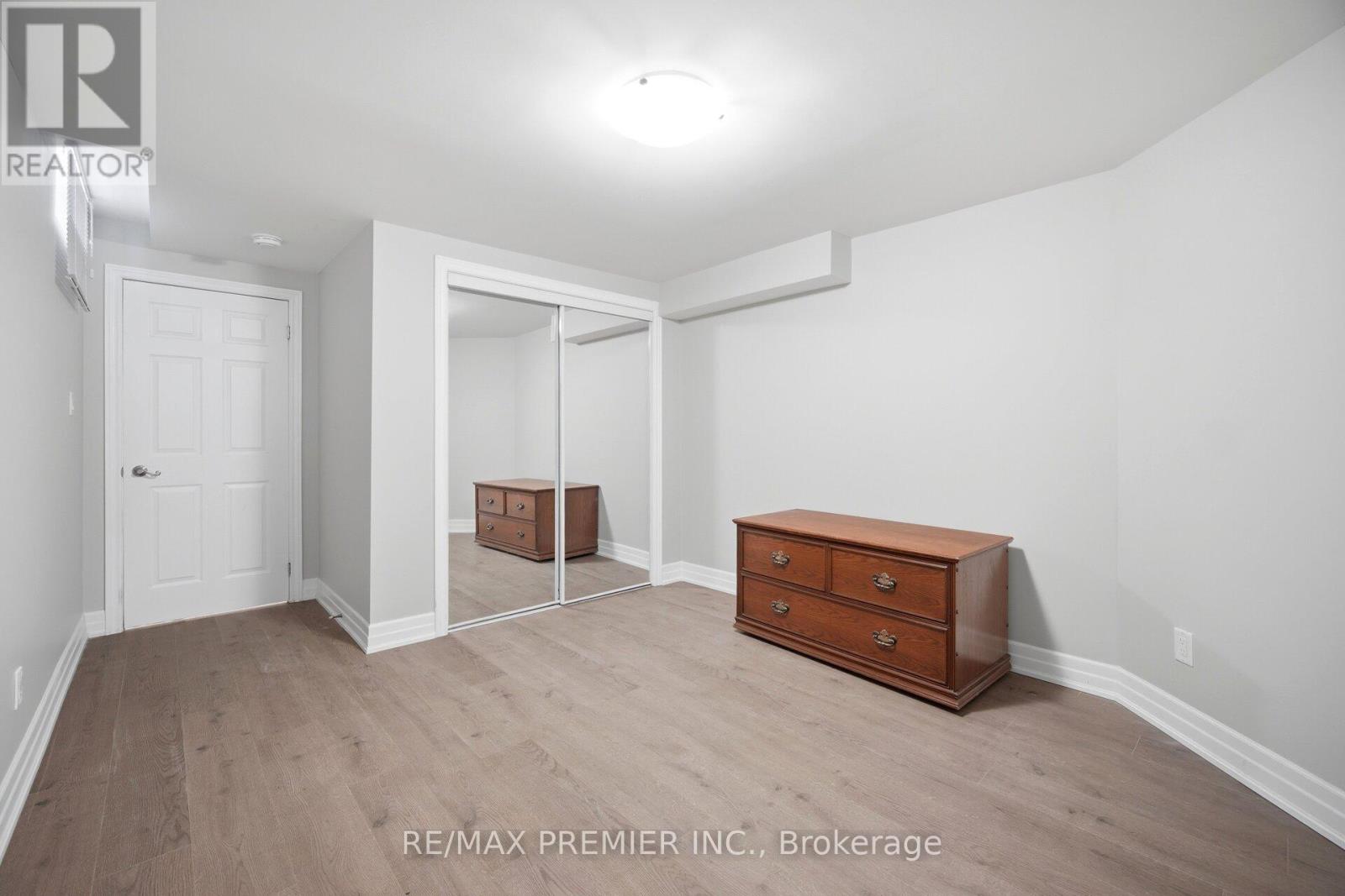 104 CRESSWELL AVENUE - 30