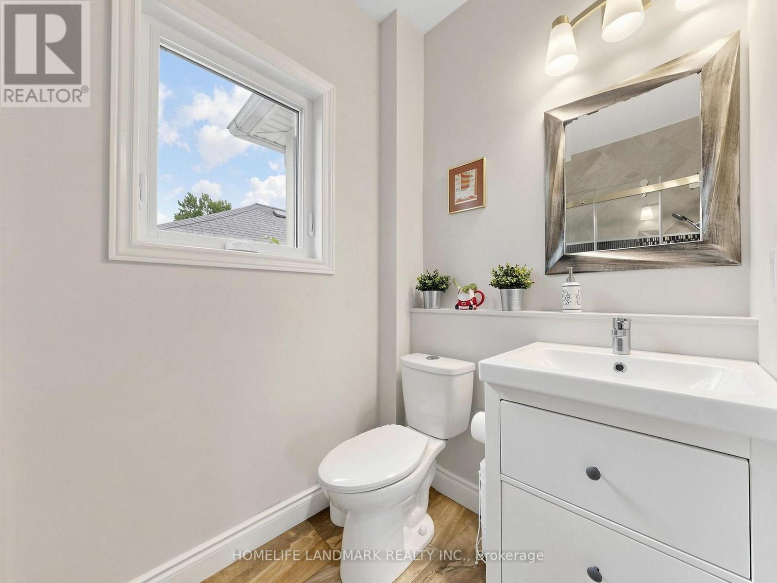 133 COOKS BAY DRIVE - 17