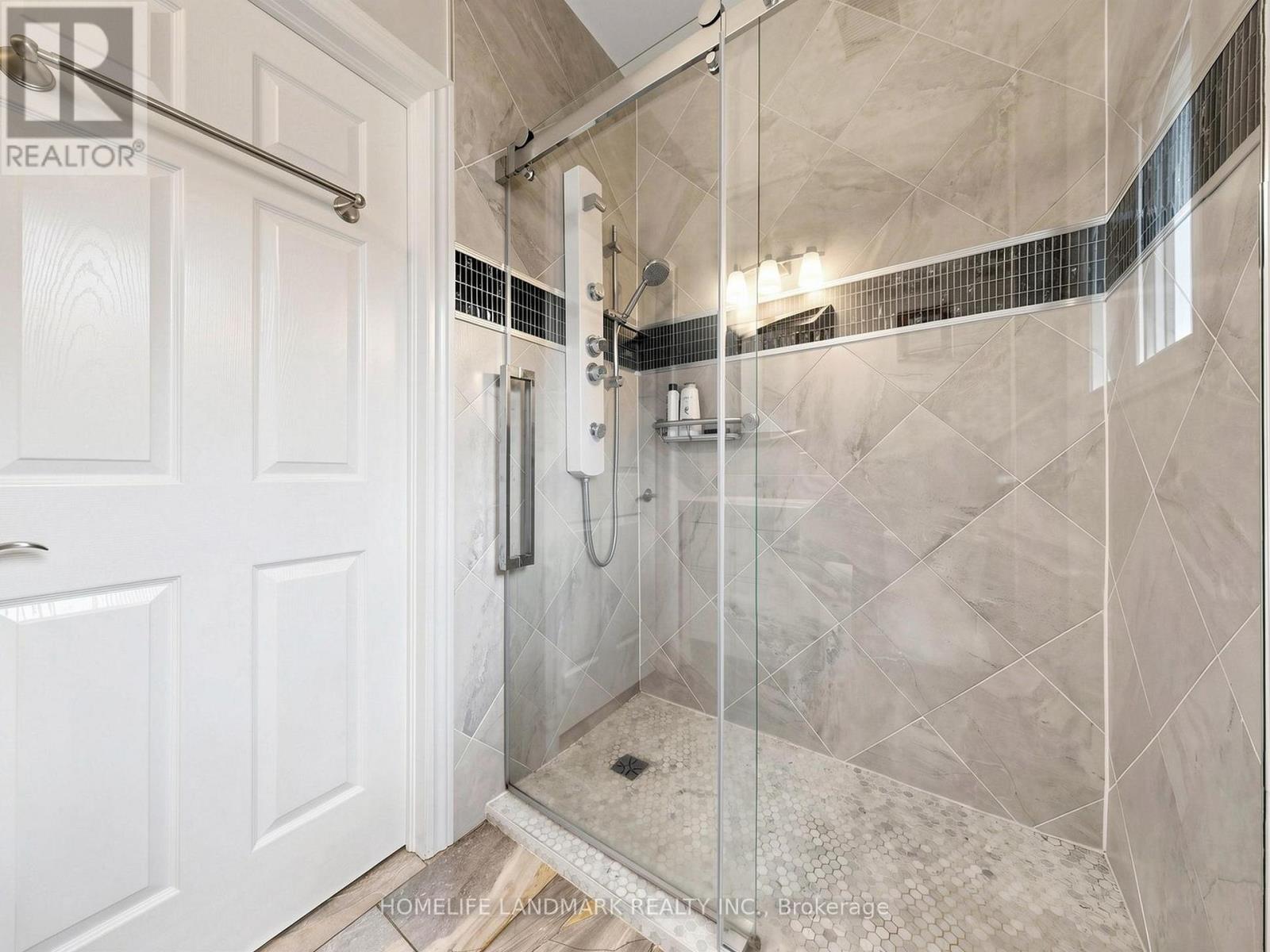 133 COOKS BAY DRIVE - 18