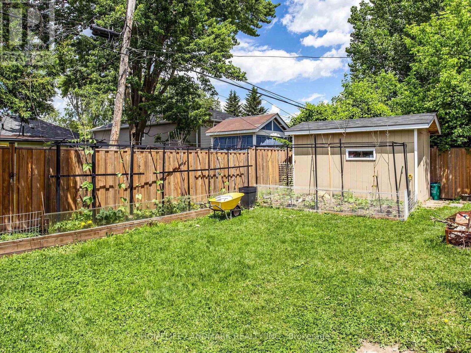 133 COOKS BAY DRIVE - 33