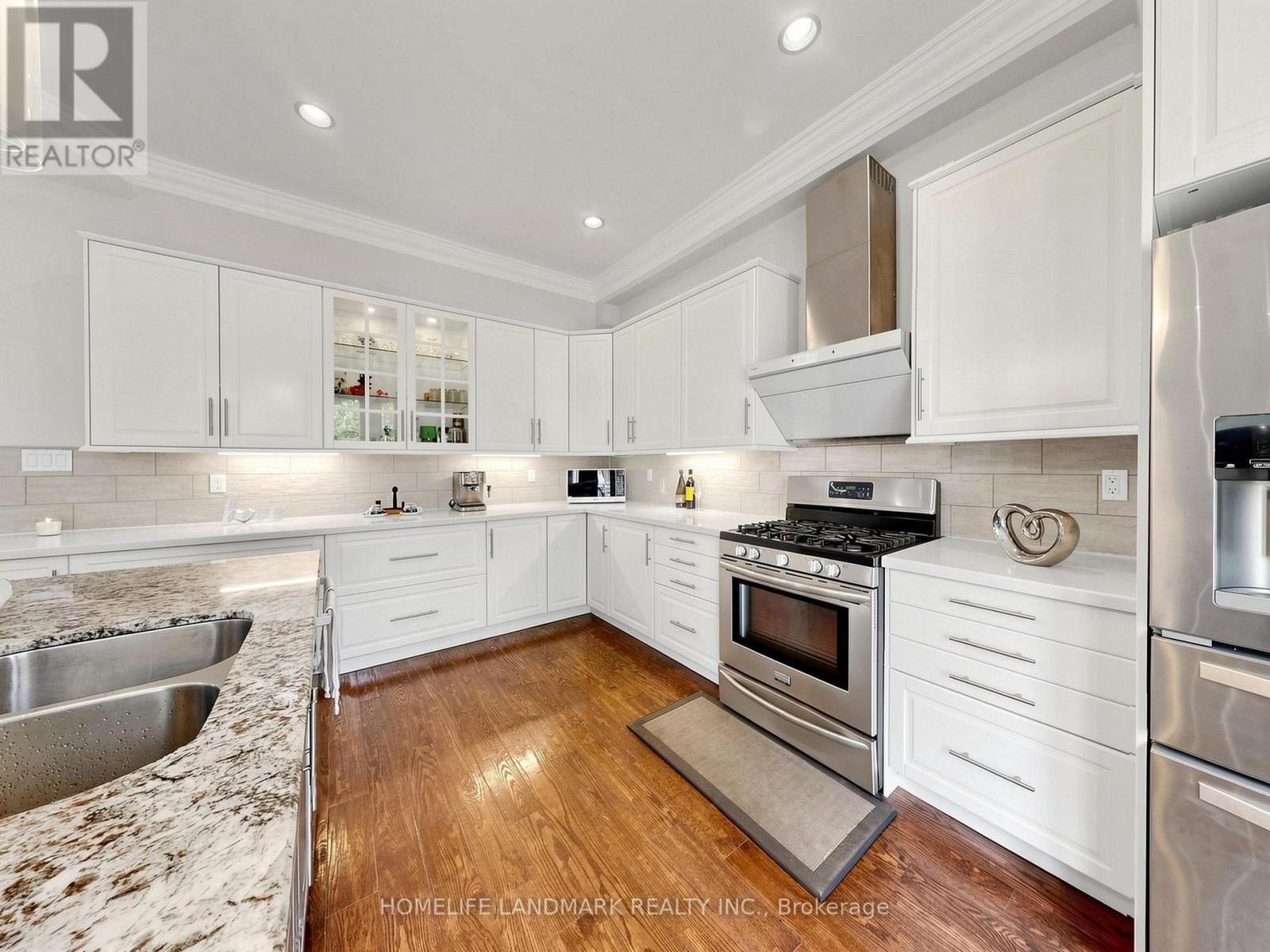 133 COOKS BAY DRIVE - 5