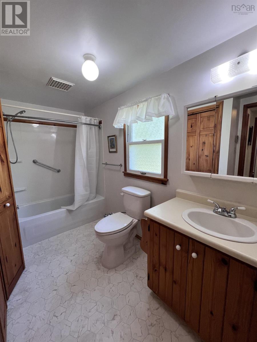 Property 28 of 32 of 10133 St Margarets Bay Road