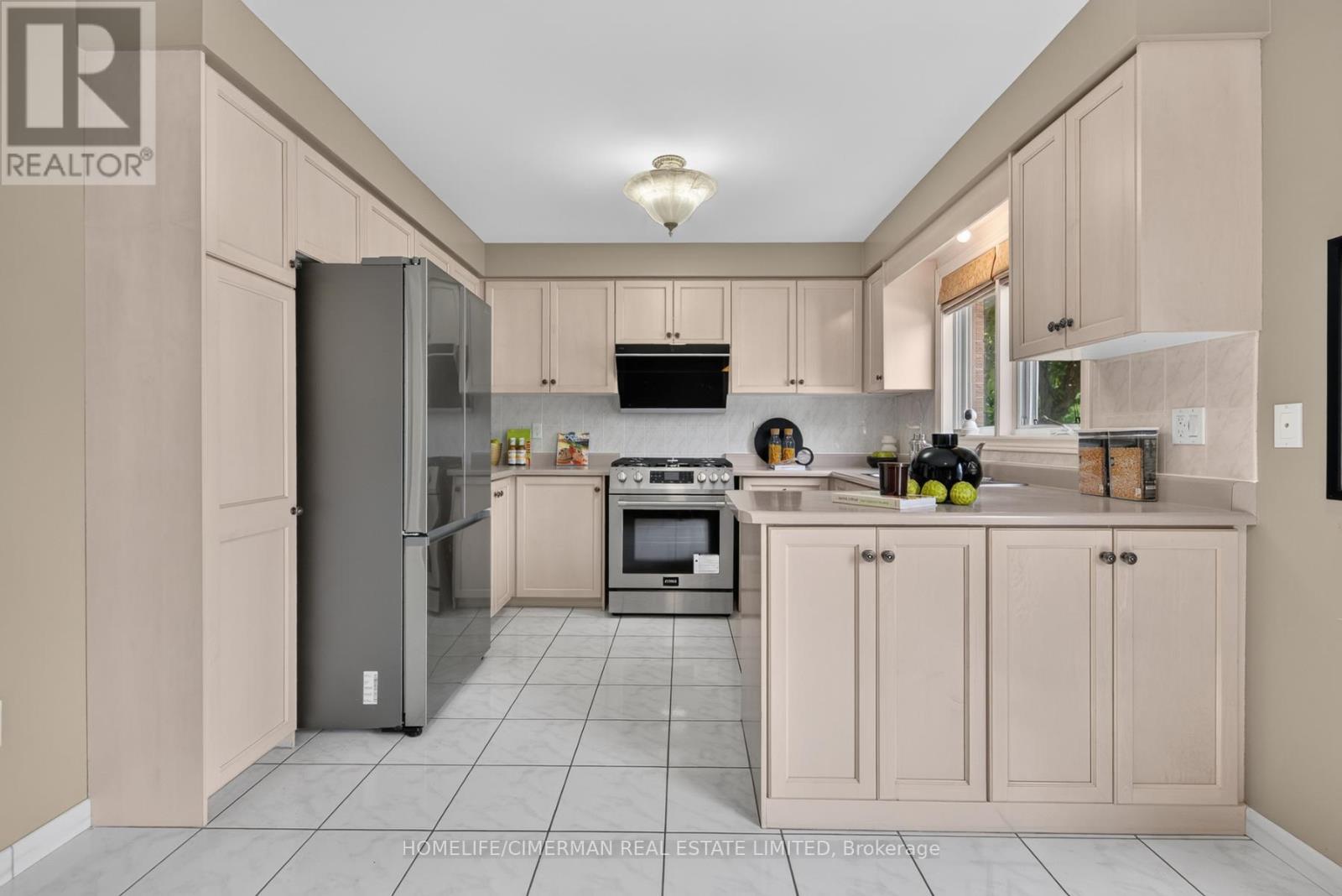 6 CREEKVIEW AVENUE - 14