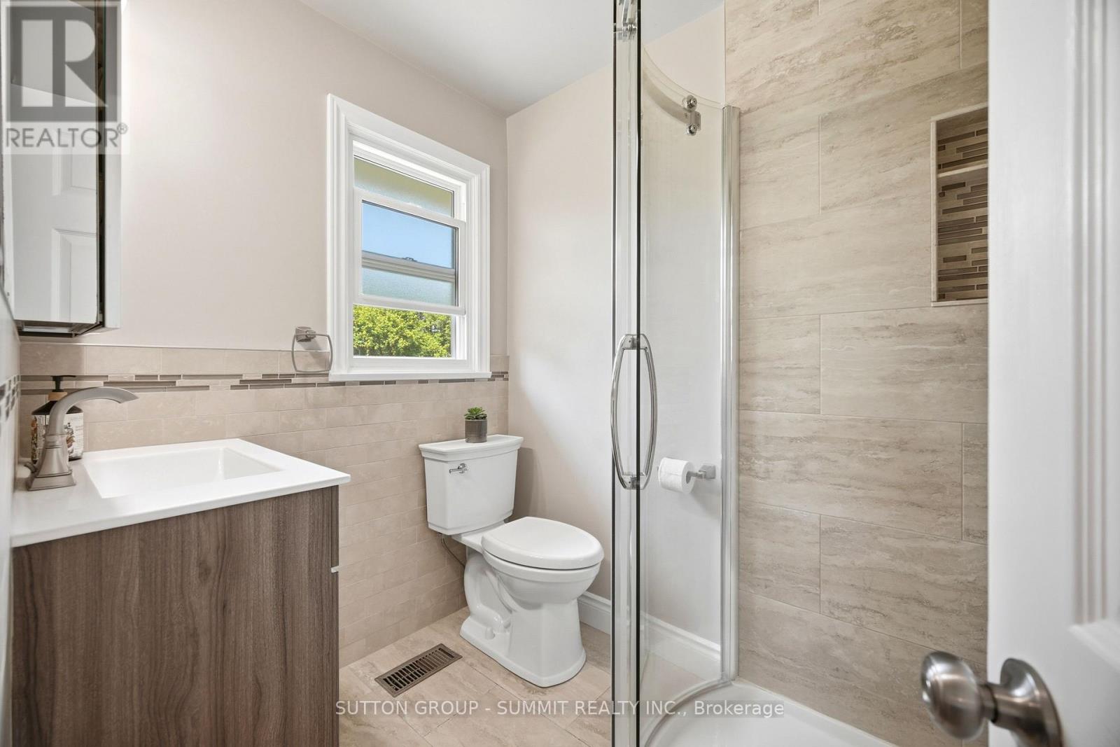 2320 LLOYDTOWN-AURORA ROAD - 26