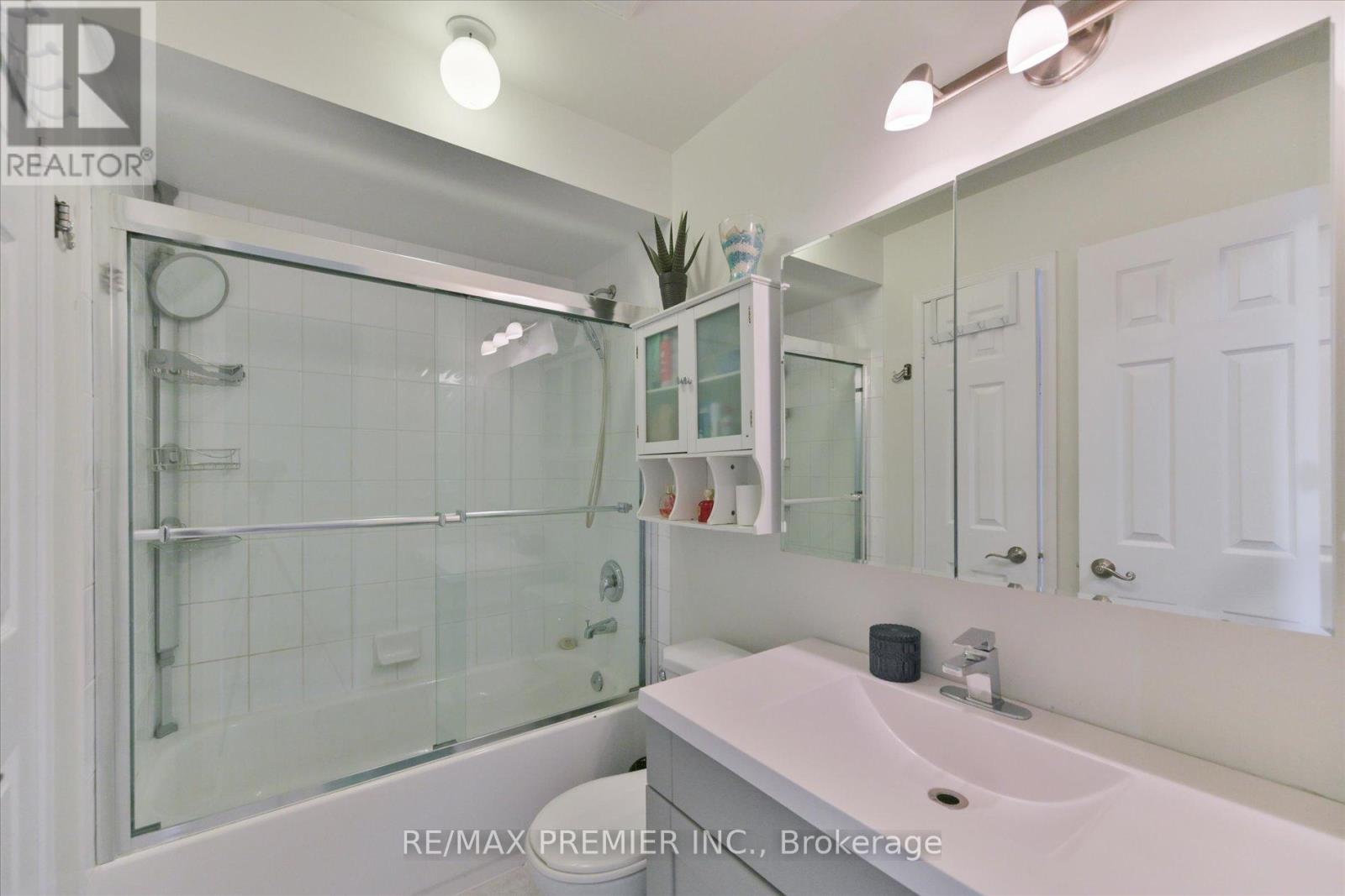 632 NAPA VALLEY AVENUE - 18