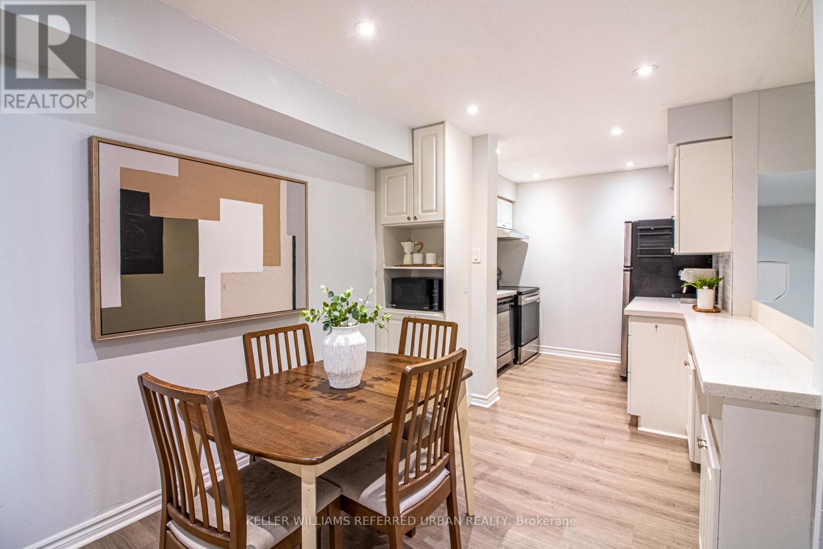 60 SPRINGFAIR AVENUE - 11