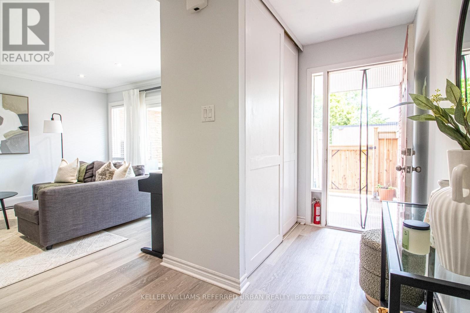 60 SPRINGFAIR AVENUE - 5