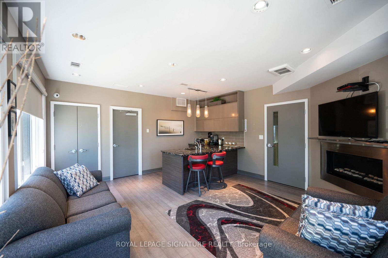 20 STARBOARD CIRCLE - 41