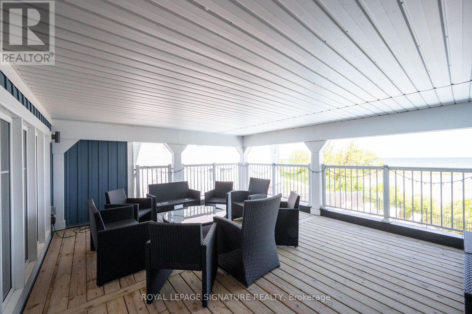 20 STARBOARD CIRCLE - 44