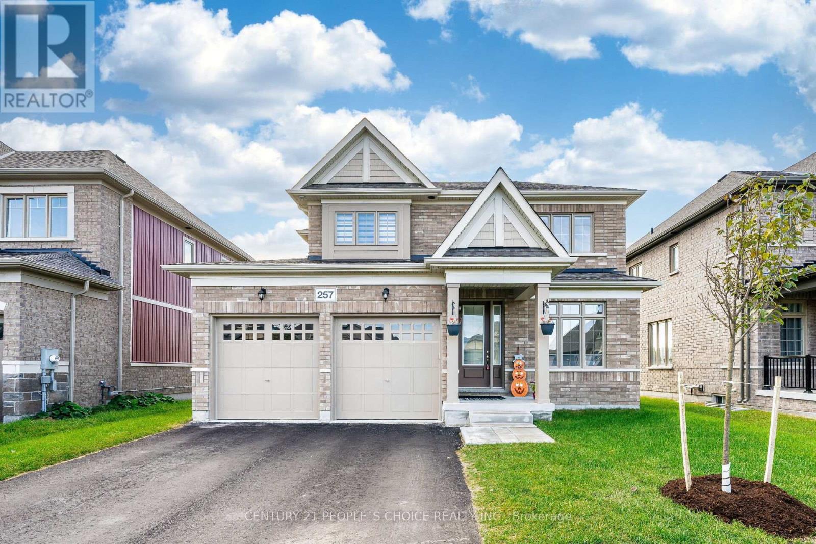 257 DUNCAN STREET - 1