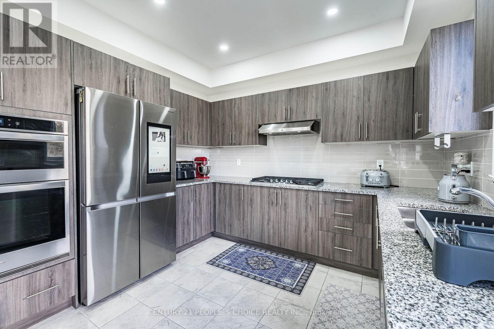 257 DUNCAN STREET - 12