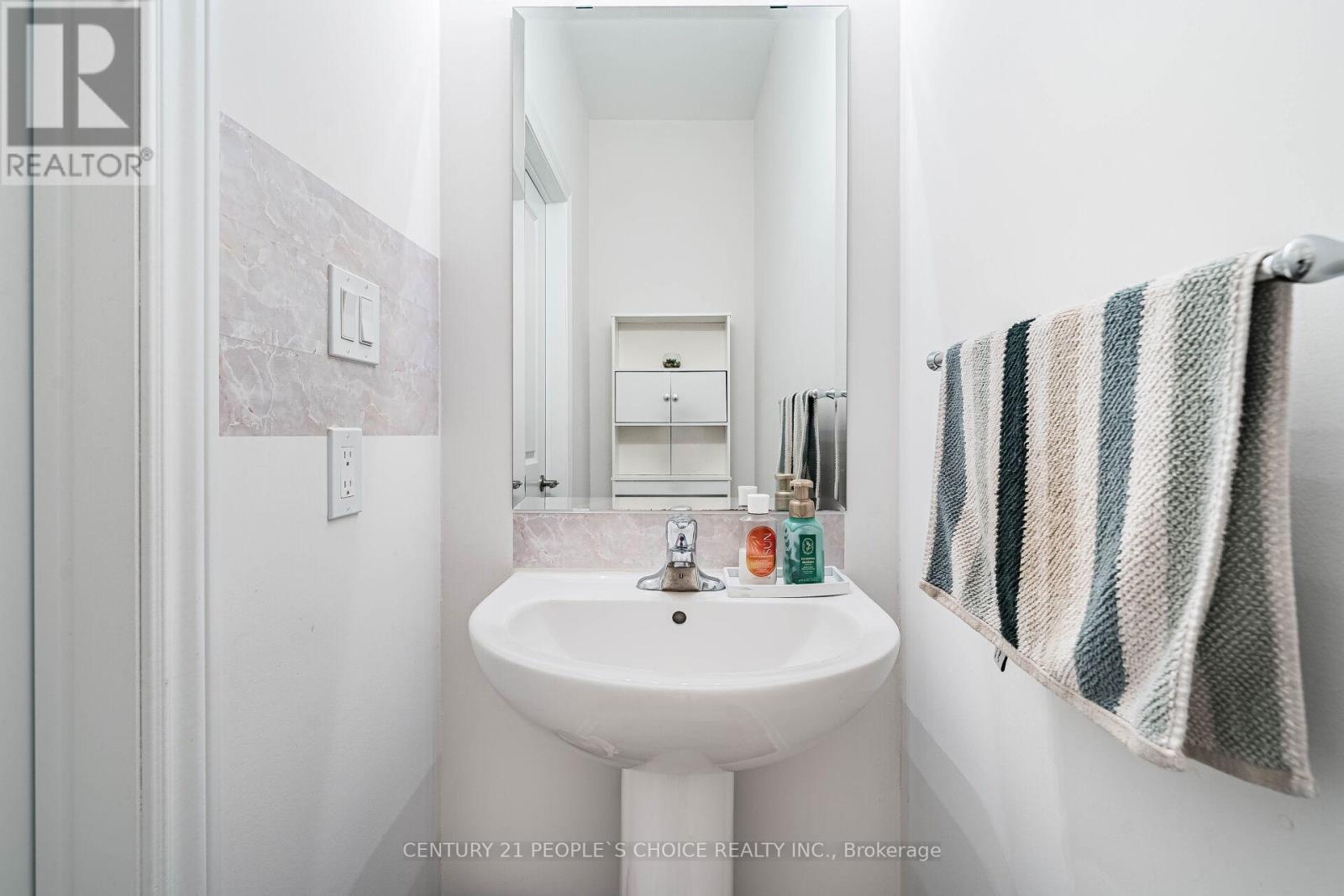 257 DUNCAN STREET - 17