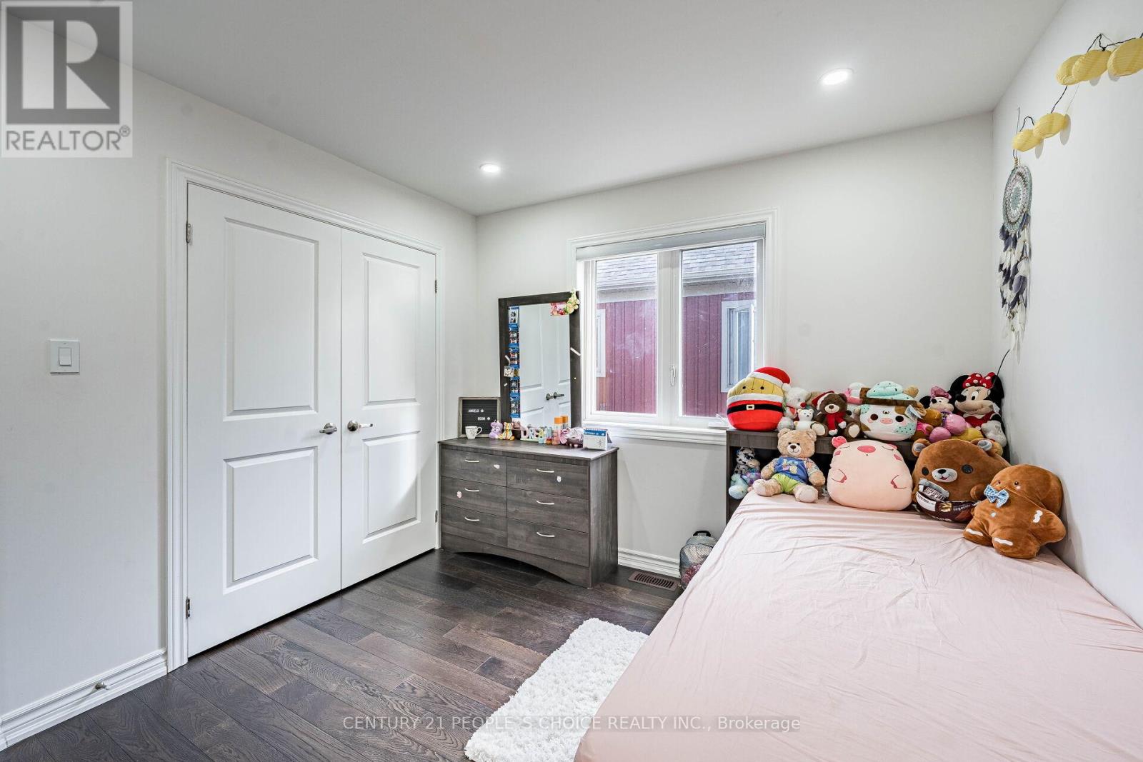 257 DUNCAN STREET - 22