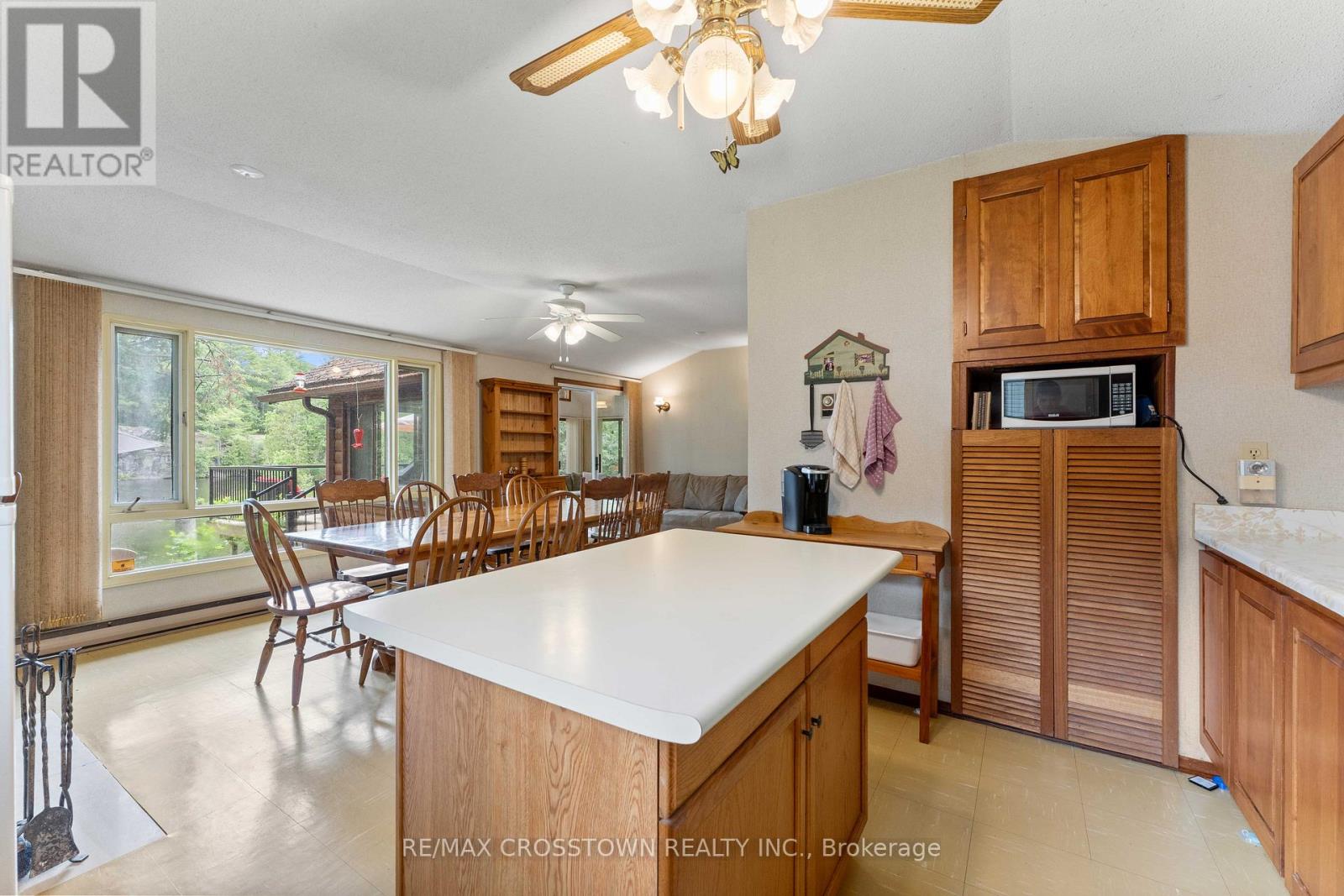 3355 RIVERDALE DRIVE - 12