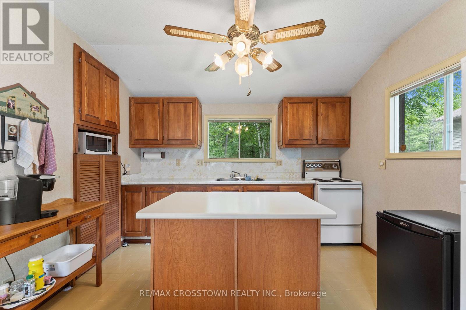 3355 RIVERDALE DRIVE - 13