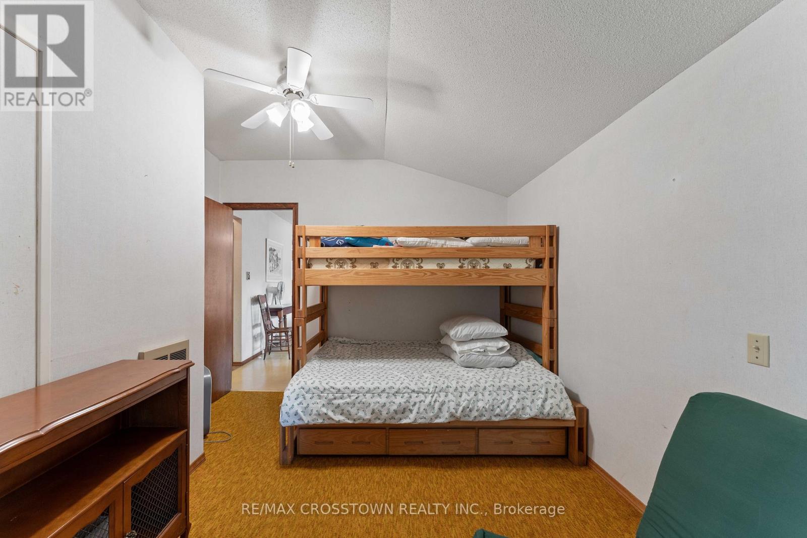 3355 RIVERDALE DRIVE - 16