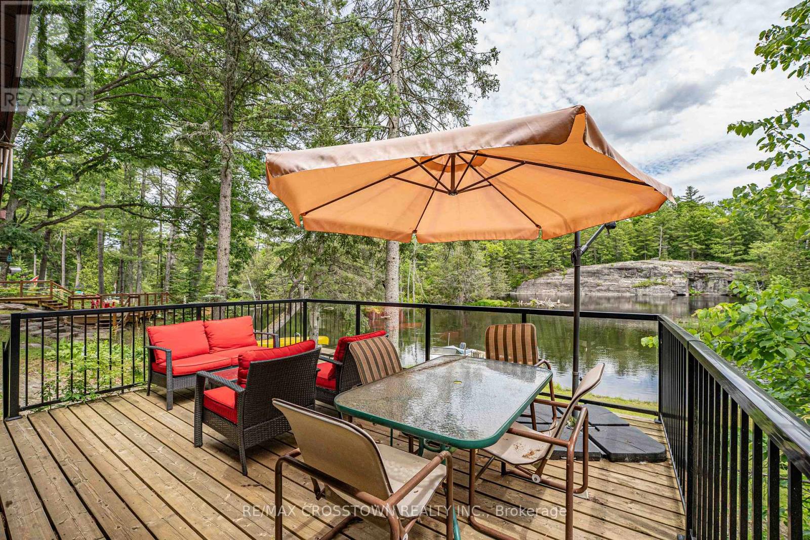 3355 RIVERDALE DRIVE - 2