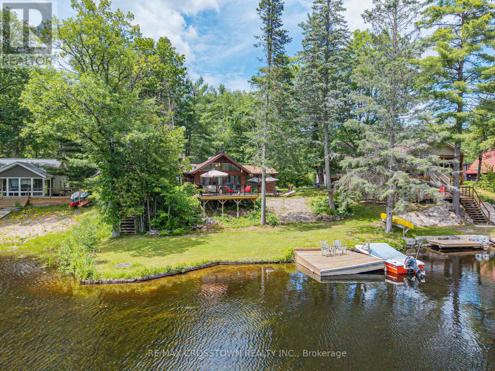 3355 RIVERDALE DRIVE - 23