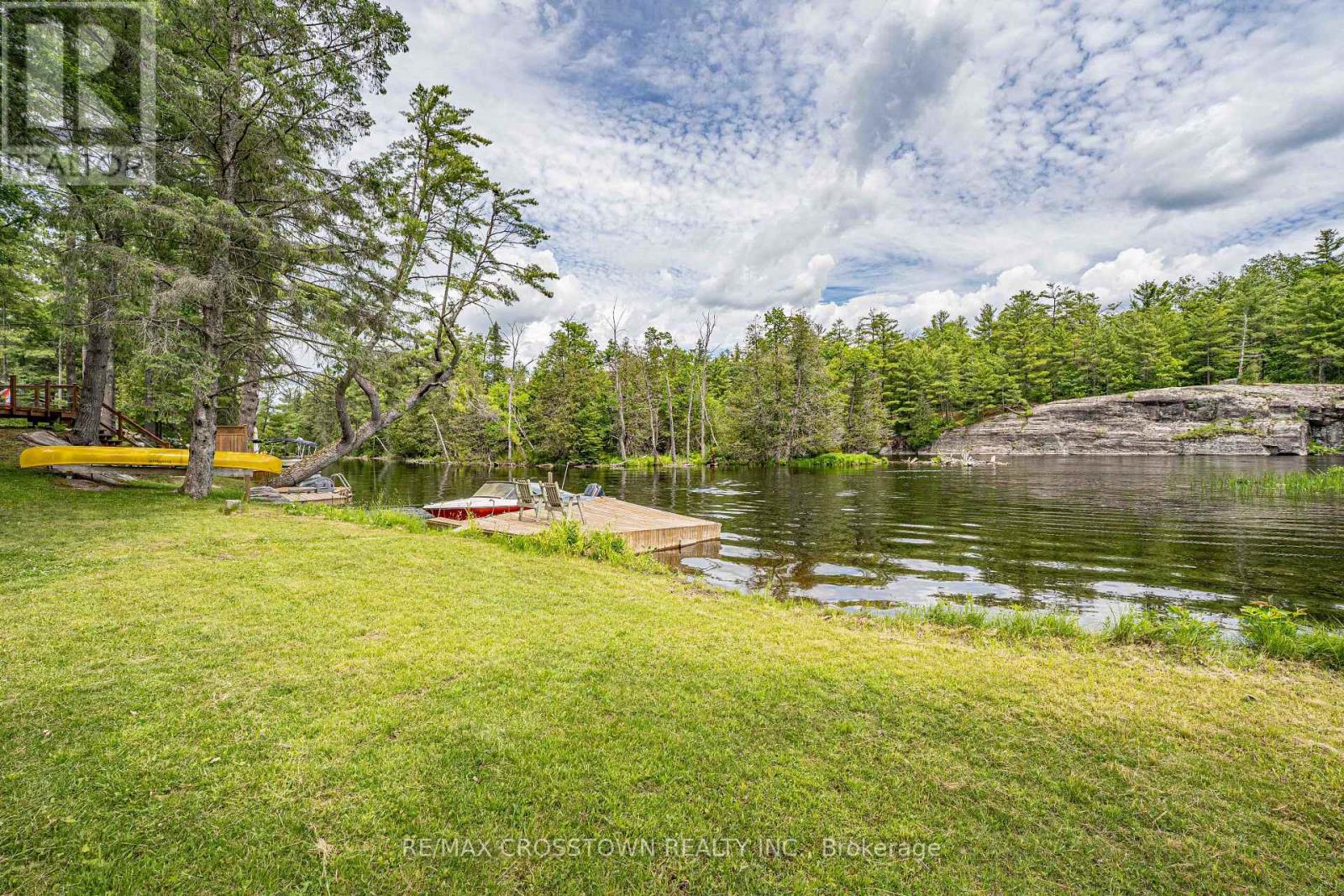 3355 RIVERDALE DRIVE - 27
