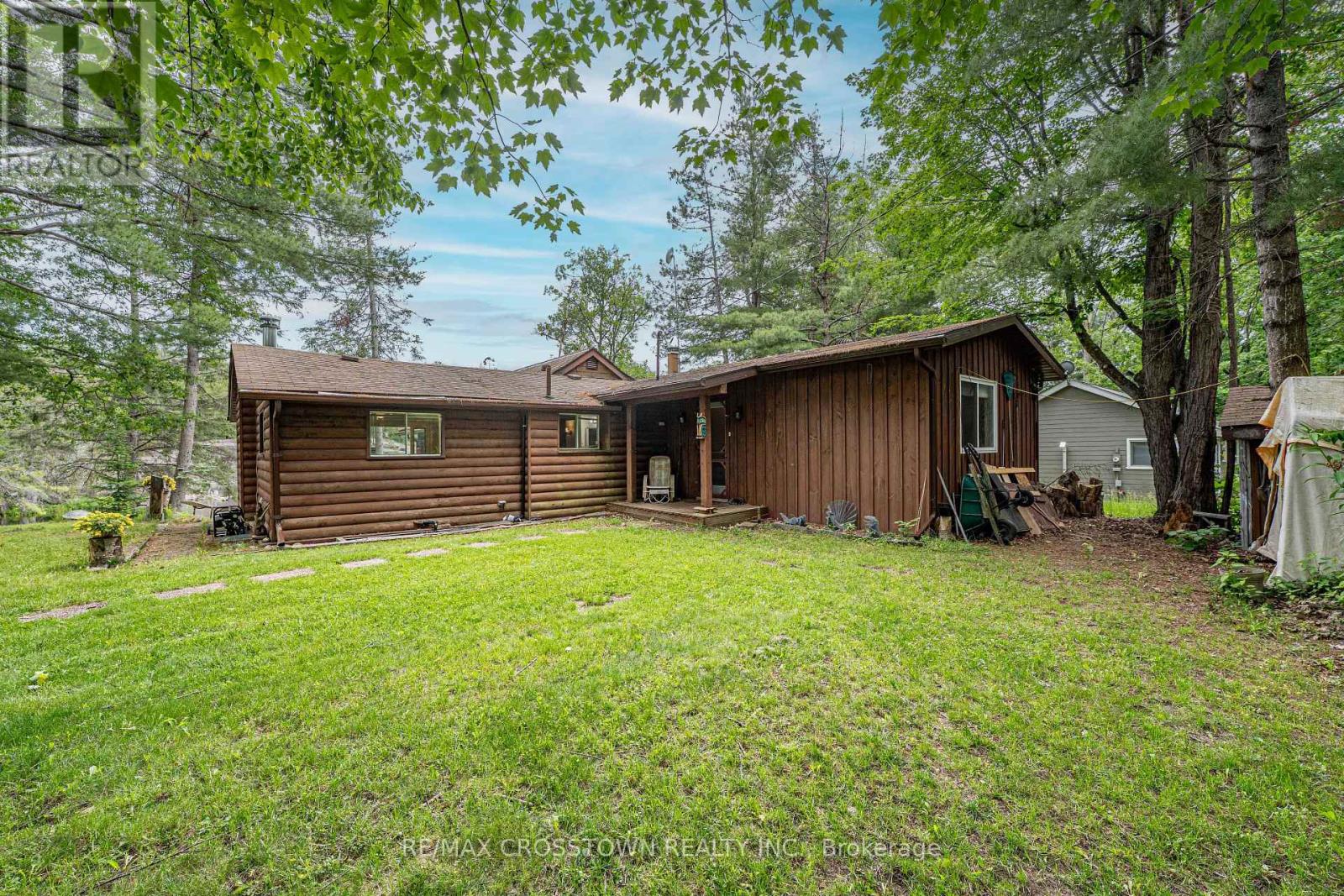 3355 RIVERDALE DRIVE - 33