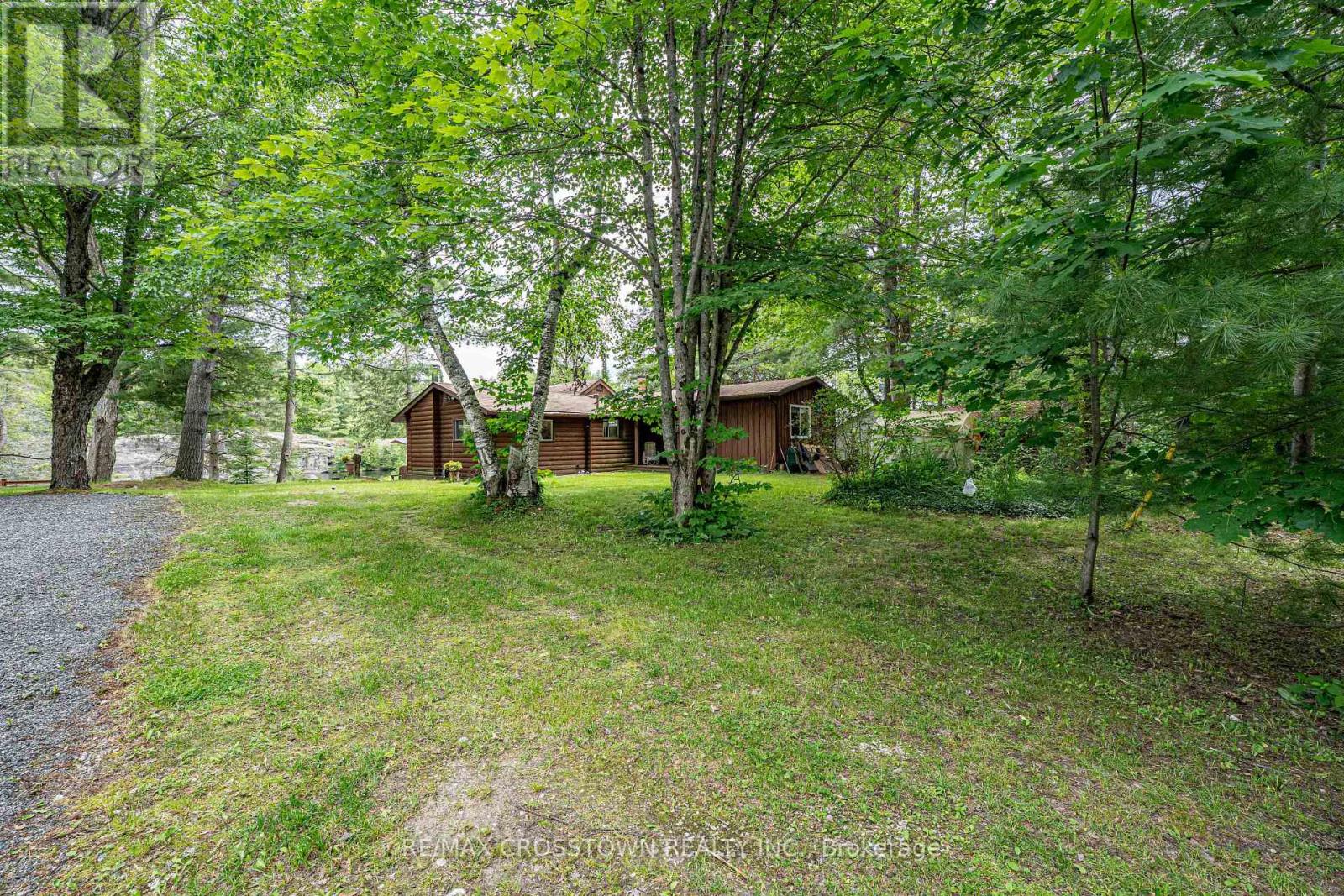 3355 RIVERDALE DRIVE - 34