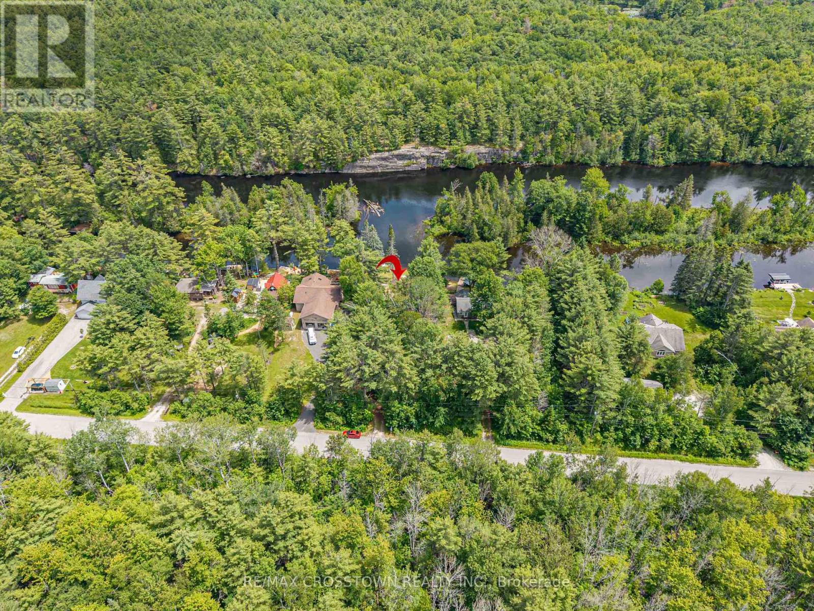 3355 RIVERDALE DRIVE - 37