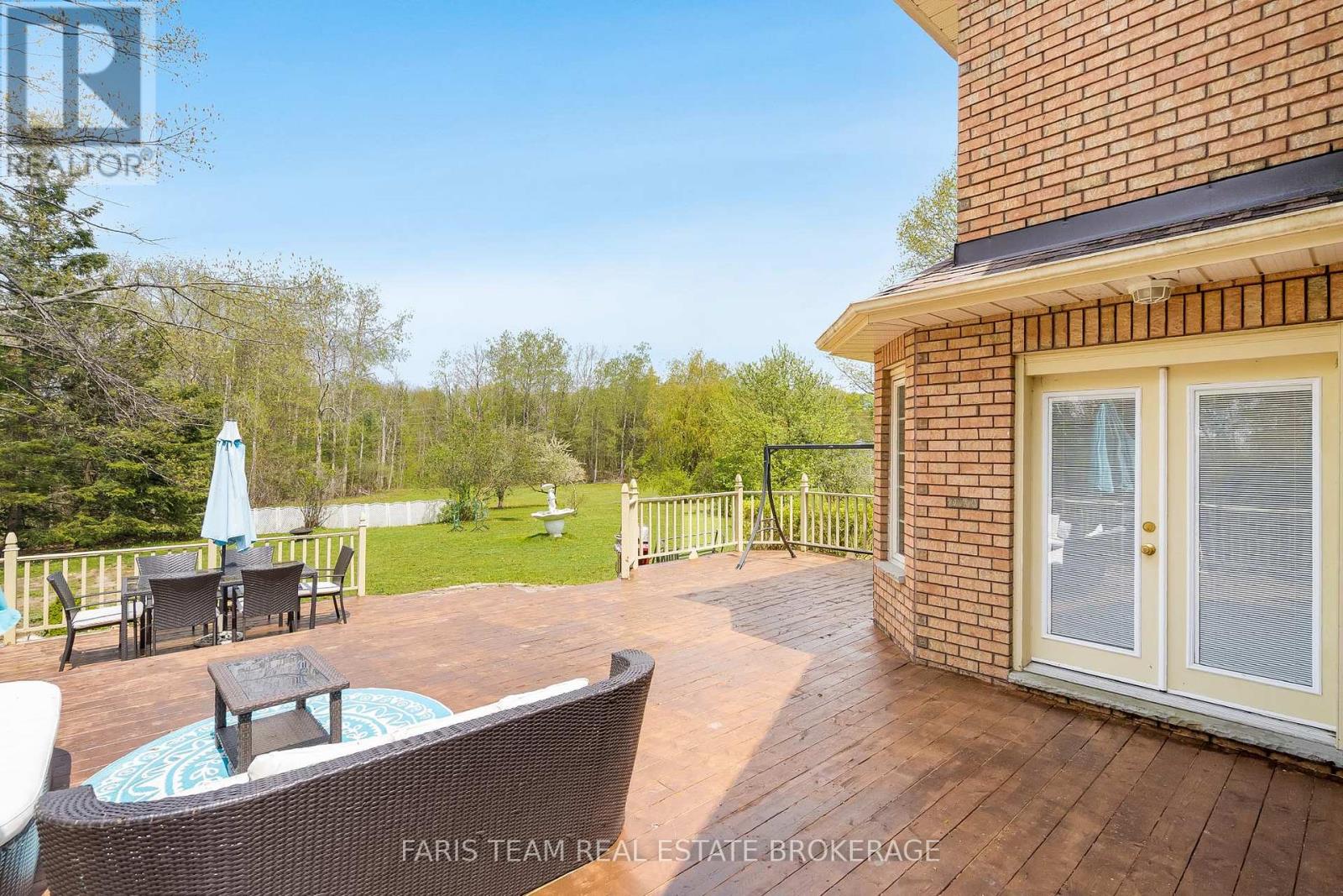 4 MILLS CIRCLE - 34
