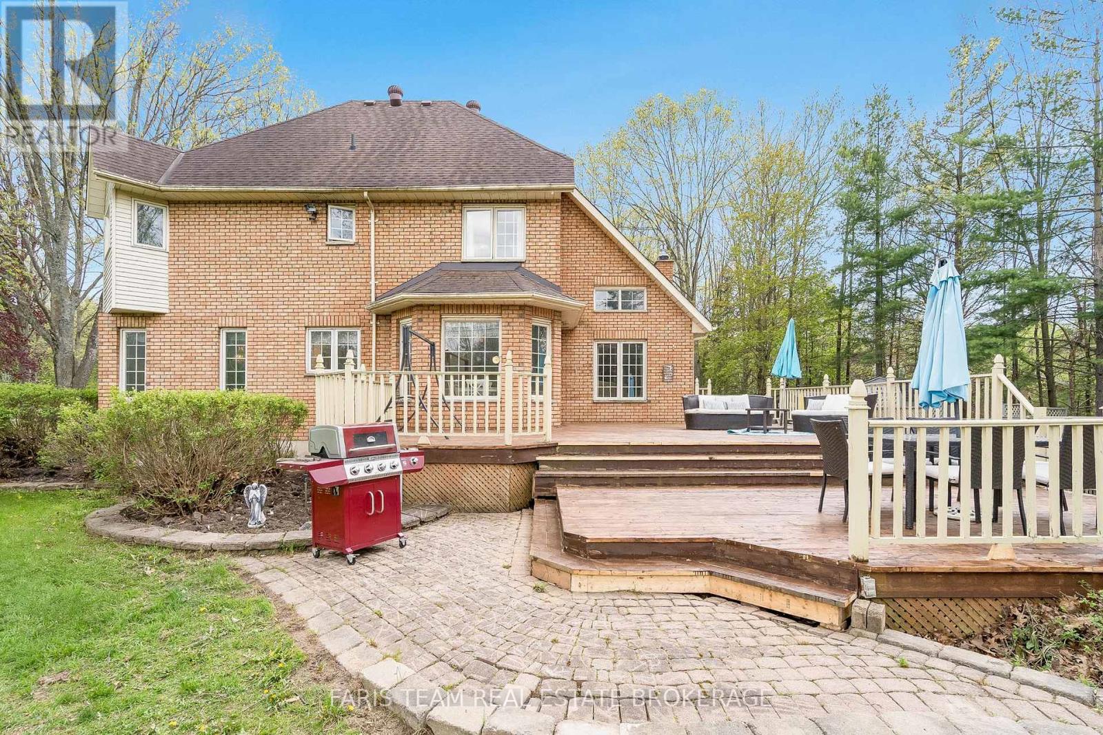 4 MILLS CIRCLE - 38