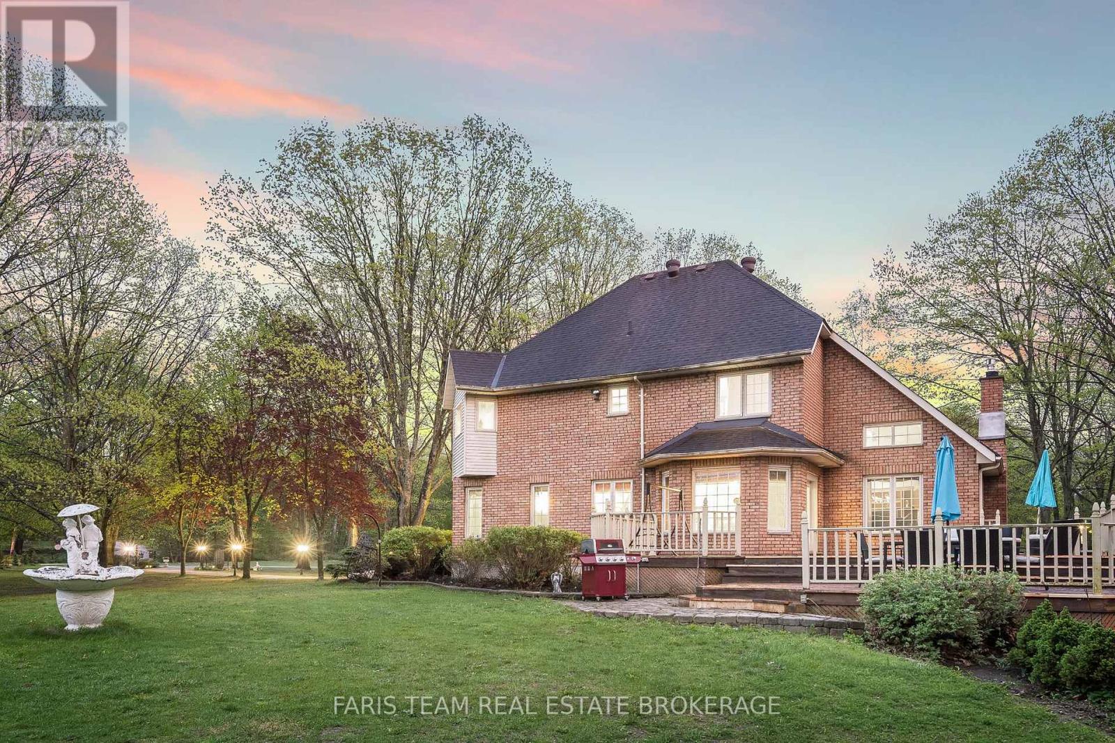4 MILLS CIRCLE - 49