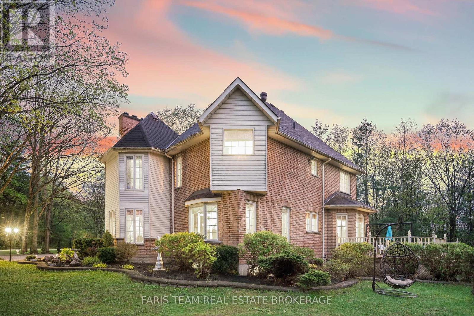 4 MILLS CIRCLE - 50