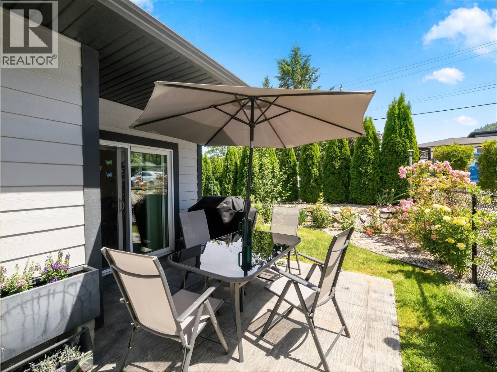 2 1791 10 Street Southwest, Salmon Arm