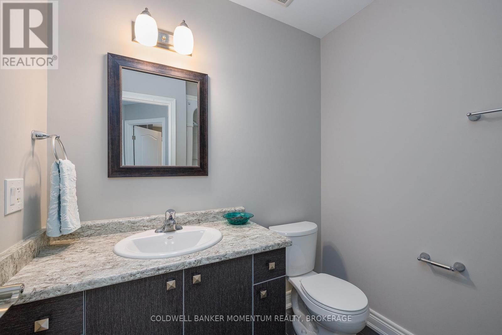 #4 18 CORBIN STREET - 22